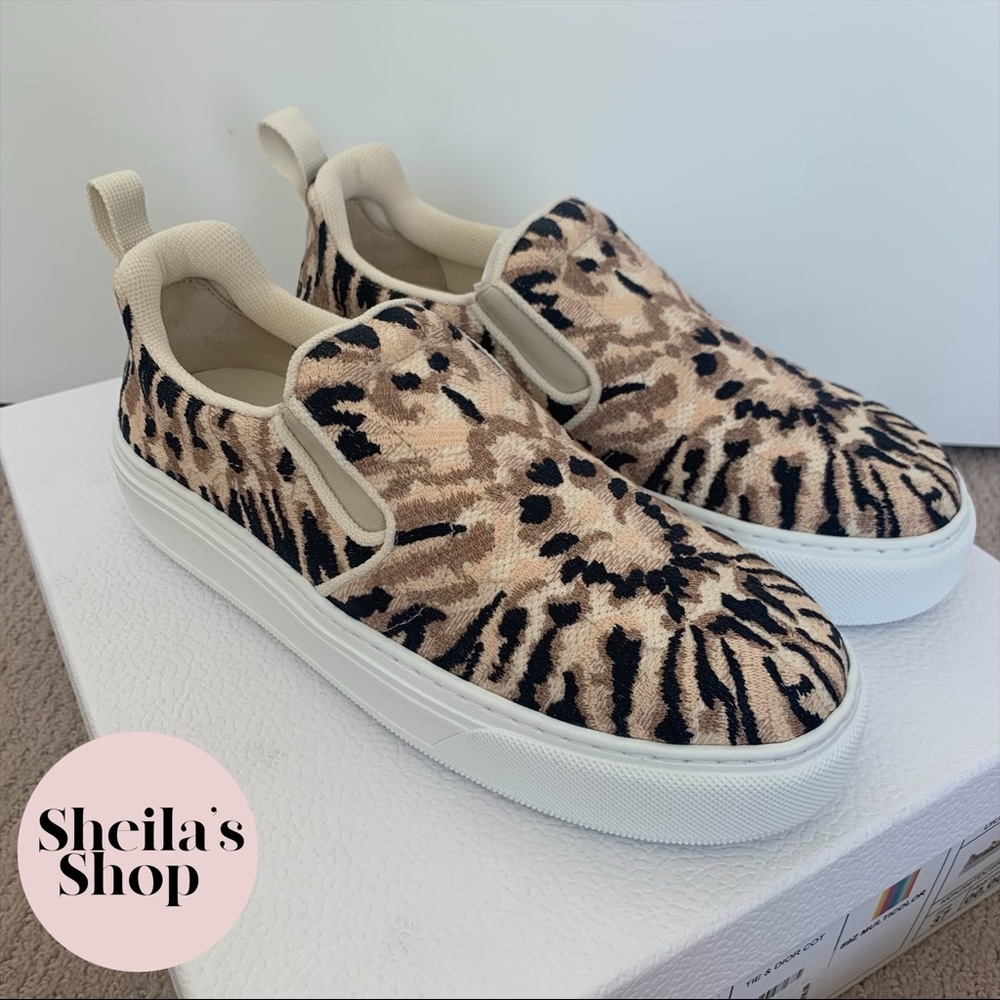 NIB Christian Dior Tie Dye Solar Sneakers Size 37